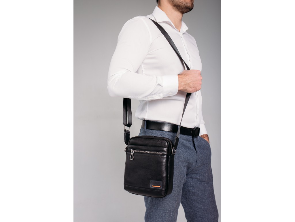 Мужская сумка через плечо в черном цвете Tiding Bag SM8-235A - Royalbag